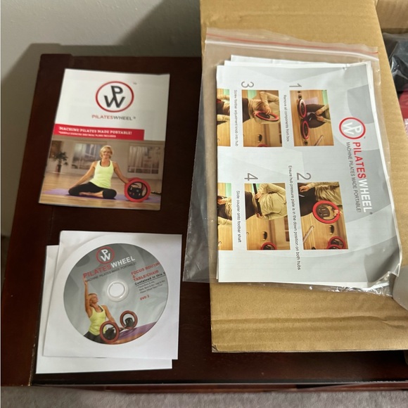 Pilates Wheel Portable Exercise Set - Picture 3 of 4